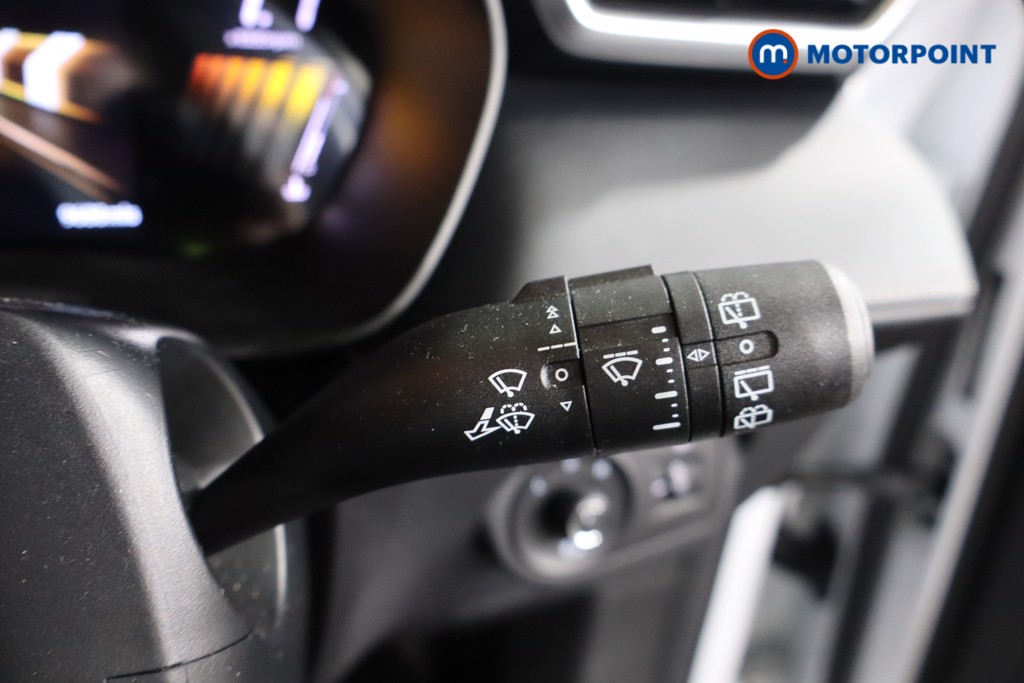 Mg Motor Uk ZS Trophy Automatic Petrol-Electric Hybrid SUV - Stock Number (1615484) - 15th supplementary image