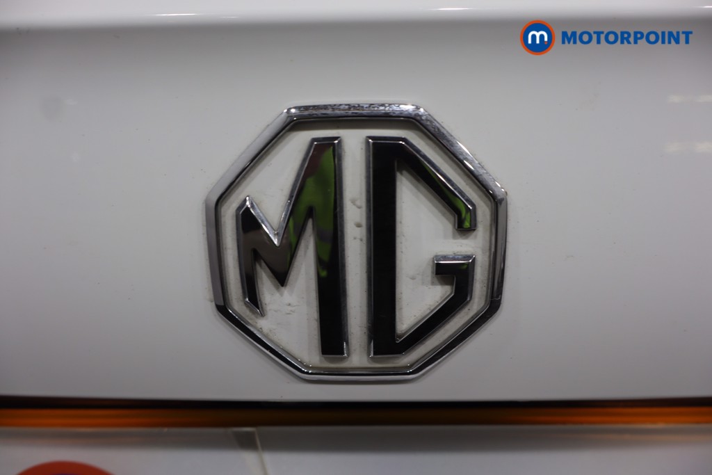 Mg Motor Uk ZS Trophy Automatic Petrol-Electric Hybrid SUV - Stock Number (1615484) - 32nd supplementary image