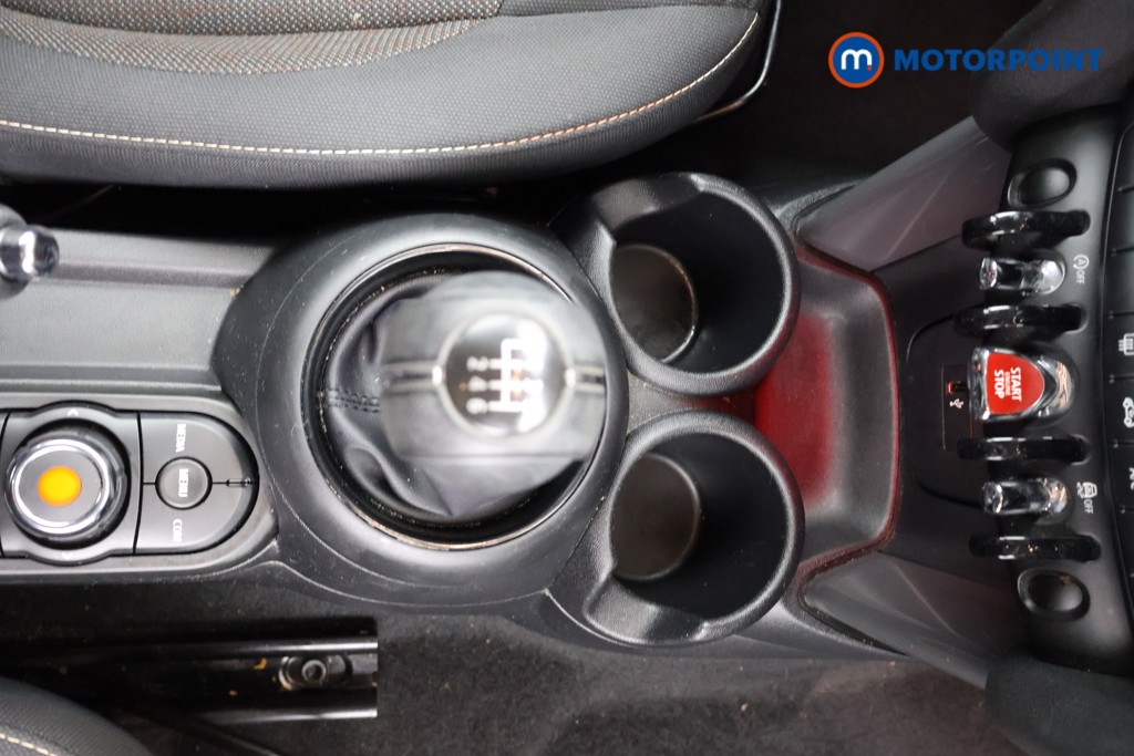 Mini Hatchback Cooper Classic Manual Petrol Hatchback - Stock Number (1615606) - 8th supplementary image