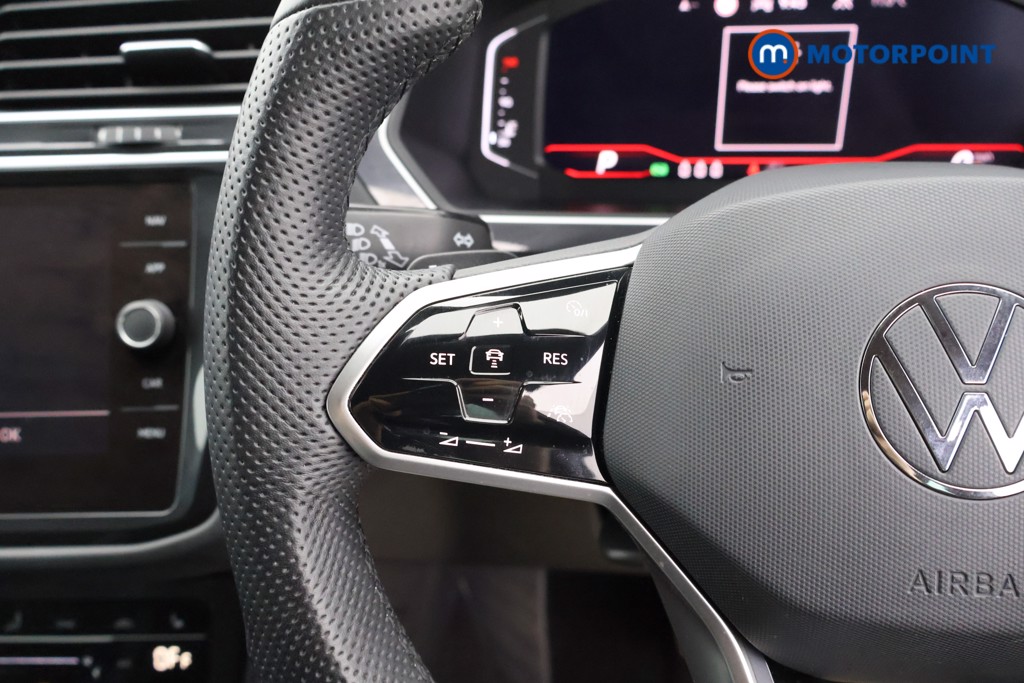 Volkswagen Tiguan R-Line Automatic Petrol SUV - Stock Number (1550840) - 2nd supplementary image