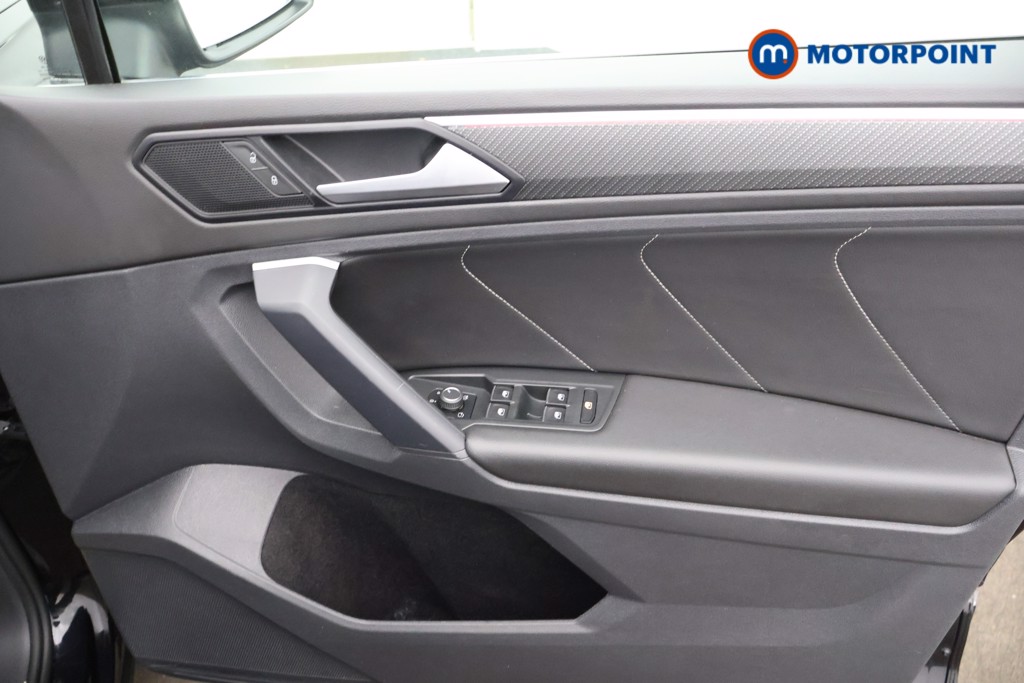 Volkswagen Tiguan R-Line Automatic Petrol SUV - Stock Number (1550840) - 9th supplementary image
