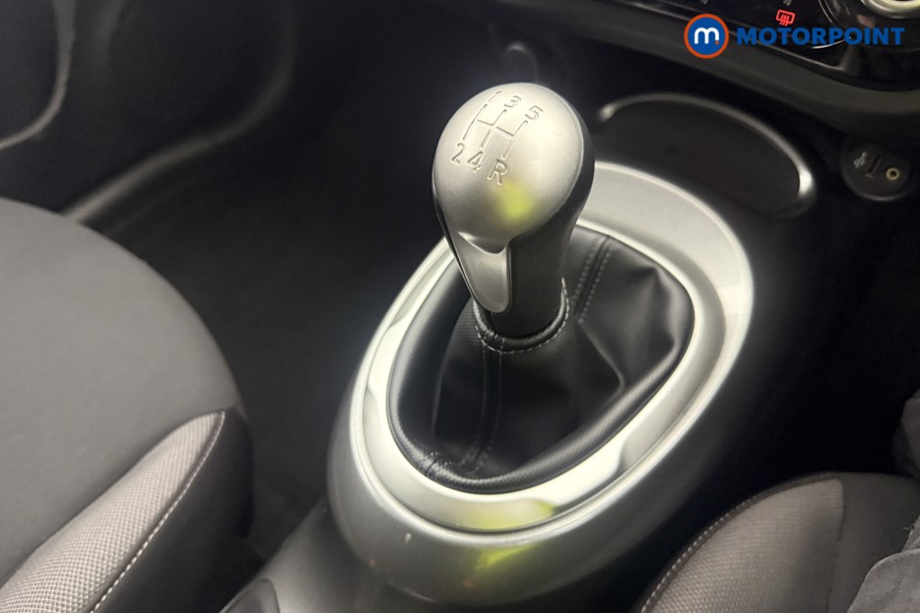 Nissan Juke Acenta Manual Petrol SUV - Stock Number (1568038) - 3rd supplementary image