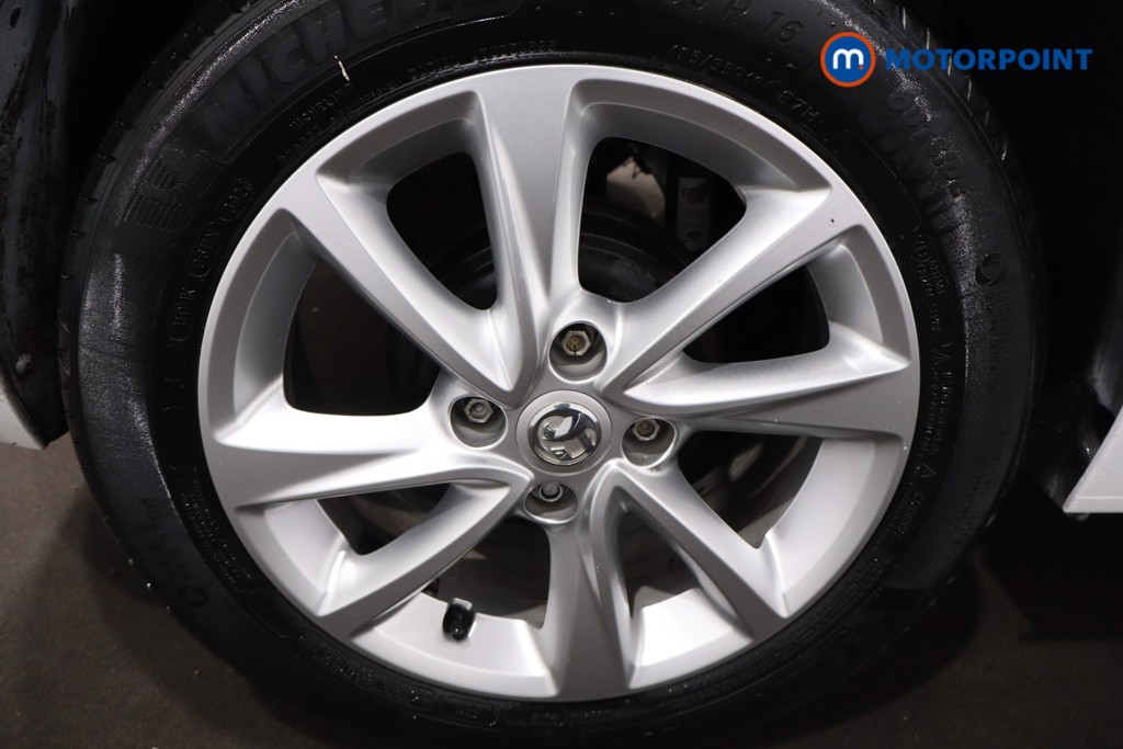 Vauxhall Corsa Se Premium Manual Petrol Hatchback - Stock Number (1570536) - 9th supplementary image