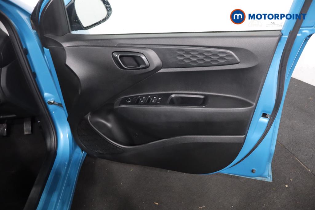 Hyundai I10 Premium Manual Petrol Hatchback - Stock Number (1592093) - 9th supplementary image