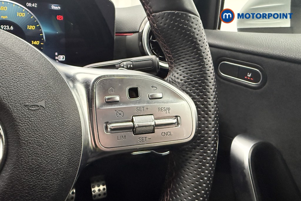 Mercedes-Benz A Class Amg Line Automatic Diesel Hatchback - Stock Number (1596462) - 8th supplementary image