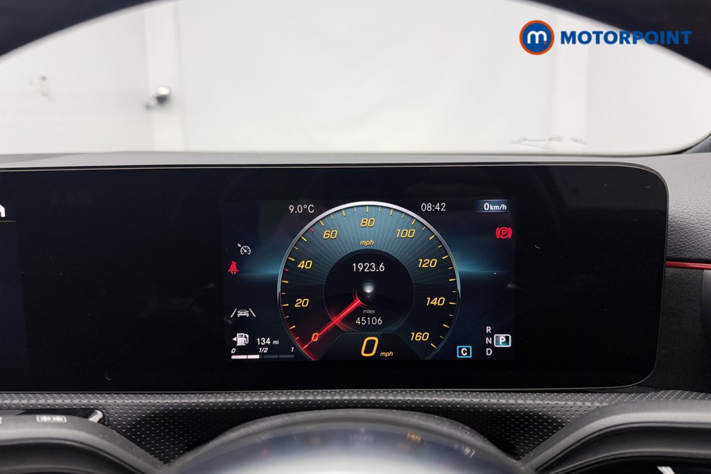 Mercedes-Benz A Class Amg Line Automatic Diesel Hatchback - Stock Number (1596462) - 9th supplementary image