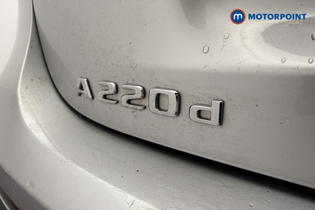 Mercedes-Benz A Class Amg Line Automatic Diesel Hatchback - Stock Number (1596462) - 21st supplementary image