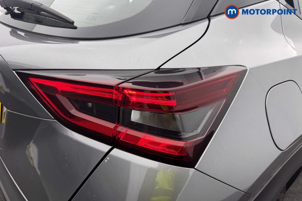 Nissan Juke Acenta Manual Petrol SUV - Stock Number (1598228) - 15th supplementary image