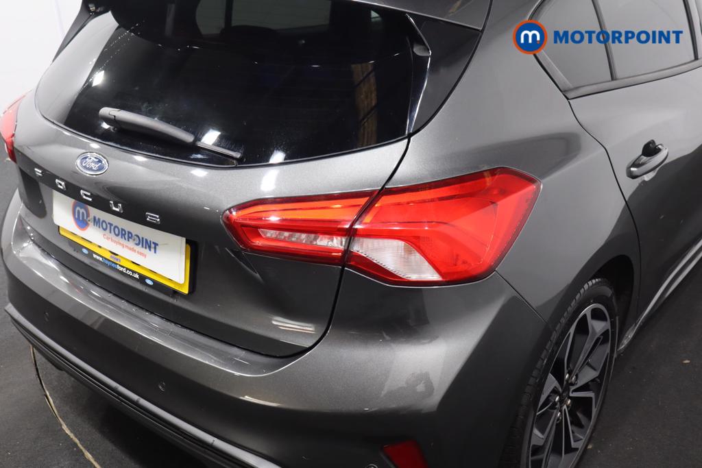 Ford Focus St-Line X Manual Diesel Hatchback - Stock Number (1602684) - 4th supplementary image