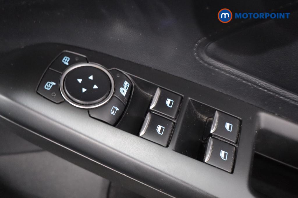 Ford Focus St-Line X Manual Diesel Hatchback - Stock Number (1602684) - 12th supplementary image