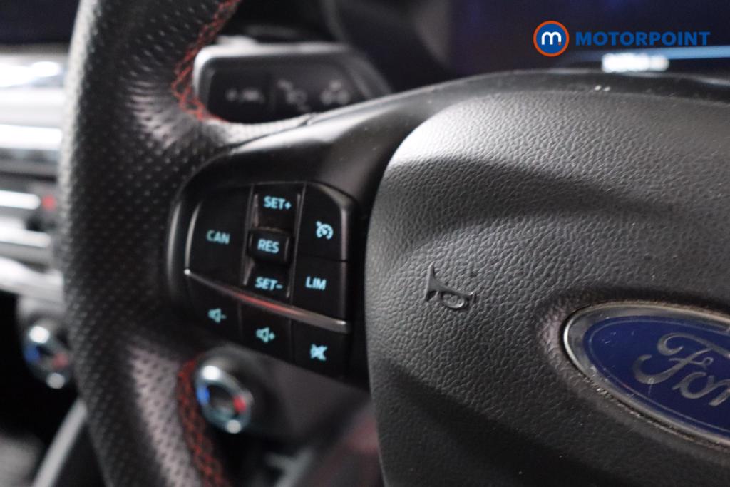 Ford Focus St-Line X Manual Diesel Hatchback - Stock Number (1602684) - 17th supplementary image