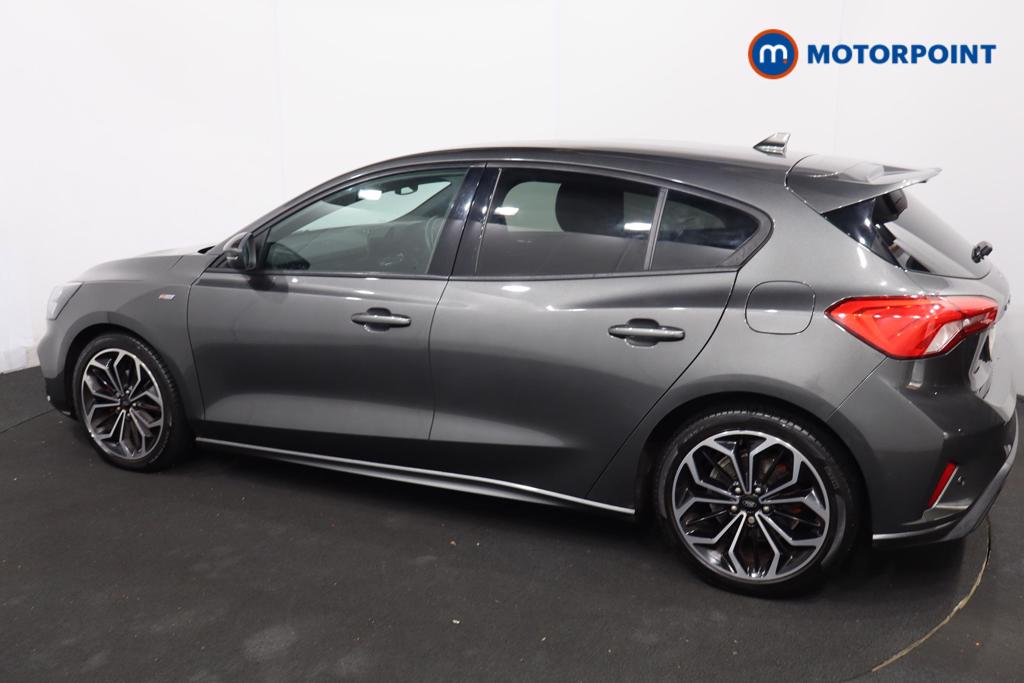 Ford Focus St-Line X Manual Diesel Hatchback - Stock Number (1602684) - 35th supplementary image