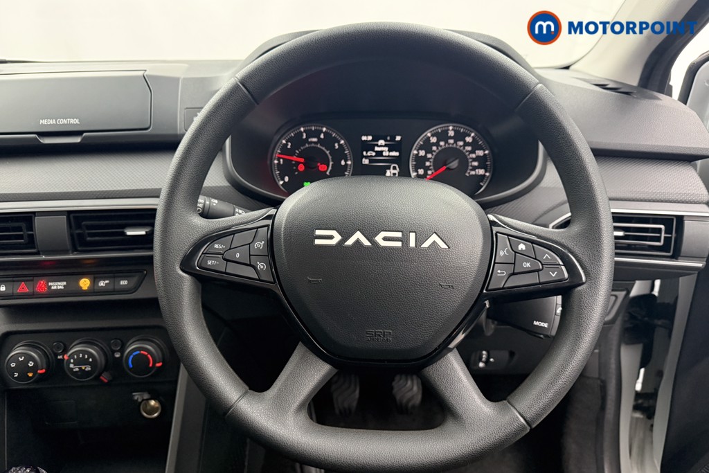 Dacia Jogger Essential Manual Petrol People Carrier - Stock Number (1603064) - 3rd supplementary image
