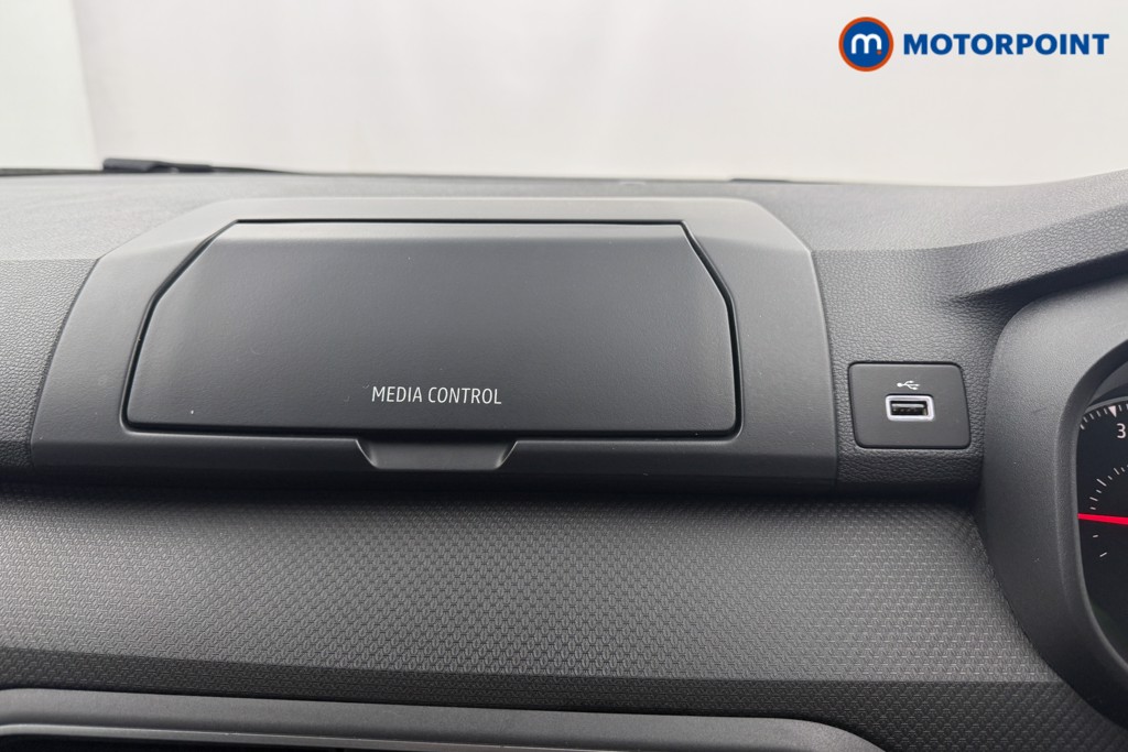 Dacia Jogger Essential Manual Petrol People Carrier - Stock Number (1603064) - 7th supplementary image