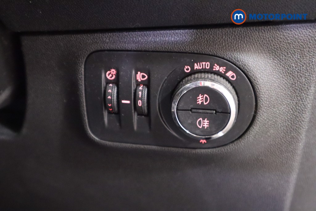 Vauxhall Corsa Griffin Manual Petrol Hatchback - Stock Number (1604845) - 12th supplementary image