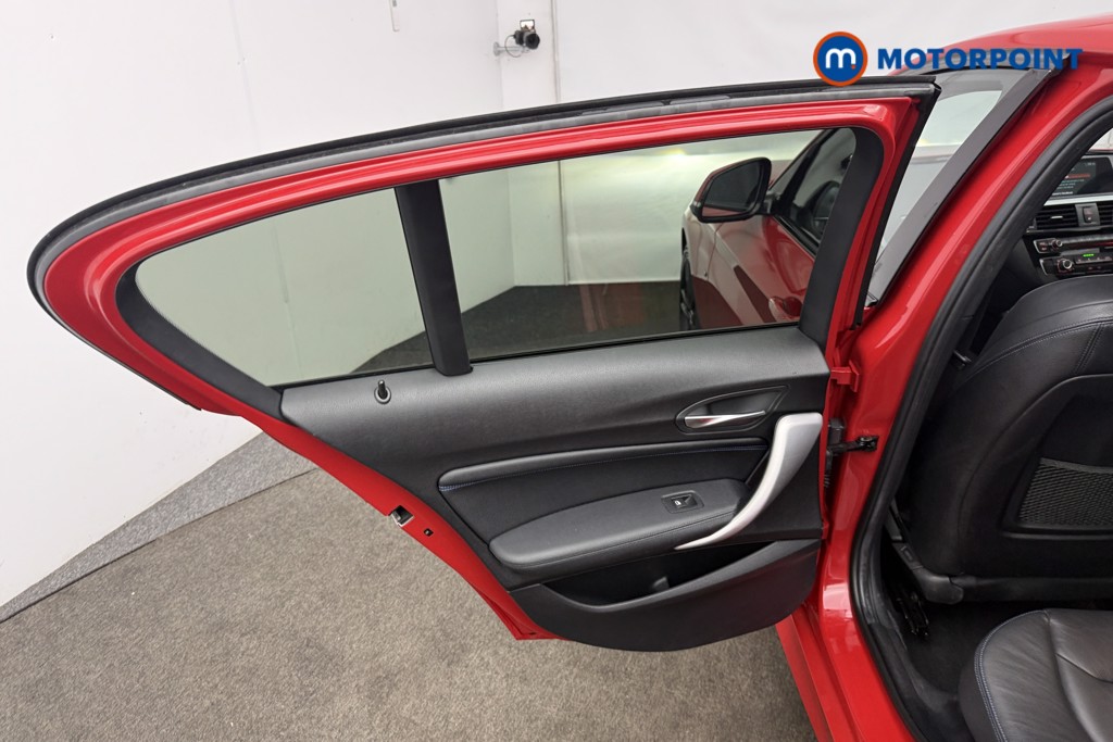 BMW 1 Series M Sport Shadow Edition Manual Petrol Hatchback - Stock Number (1605674) - 6th supplementary image