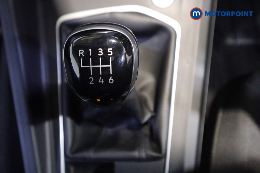 Volkswagen Golf Life Manual Petrol Hatchback - Stock Number (1605854) - 5th supplementary image