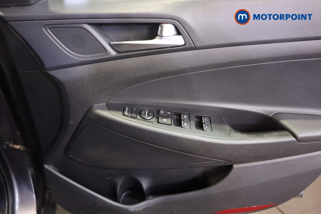 Hyundai Tucson Se Nav Manual Petrol SUV - Stock Number (1606178) - 9th supplementary image