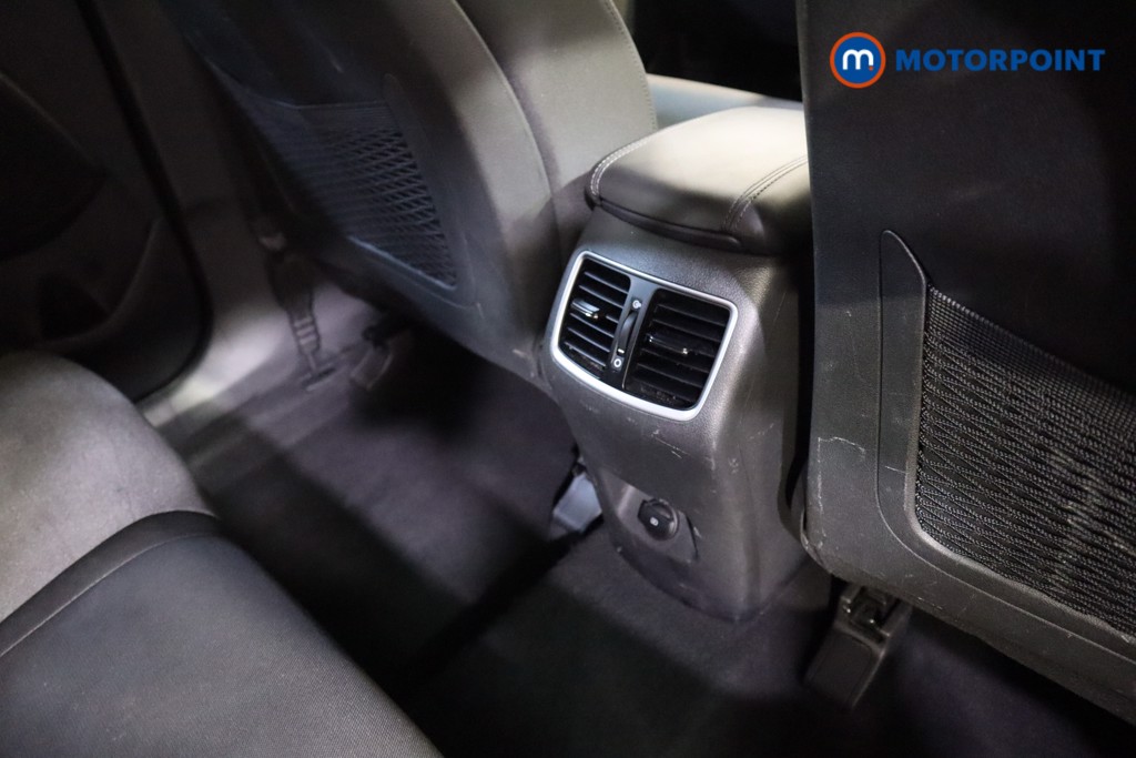 Hyundai Tucson Se Nav Manual Petrol SUV - Stock Number (1606178) - 19th supplementary image