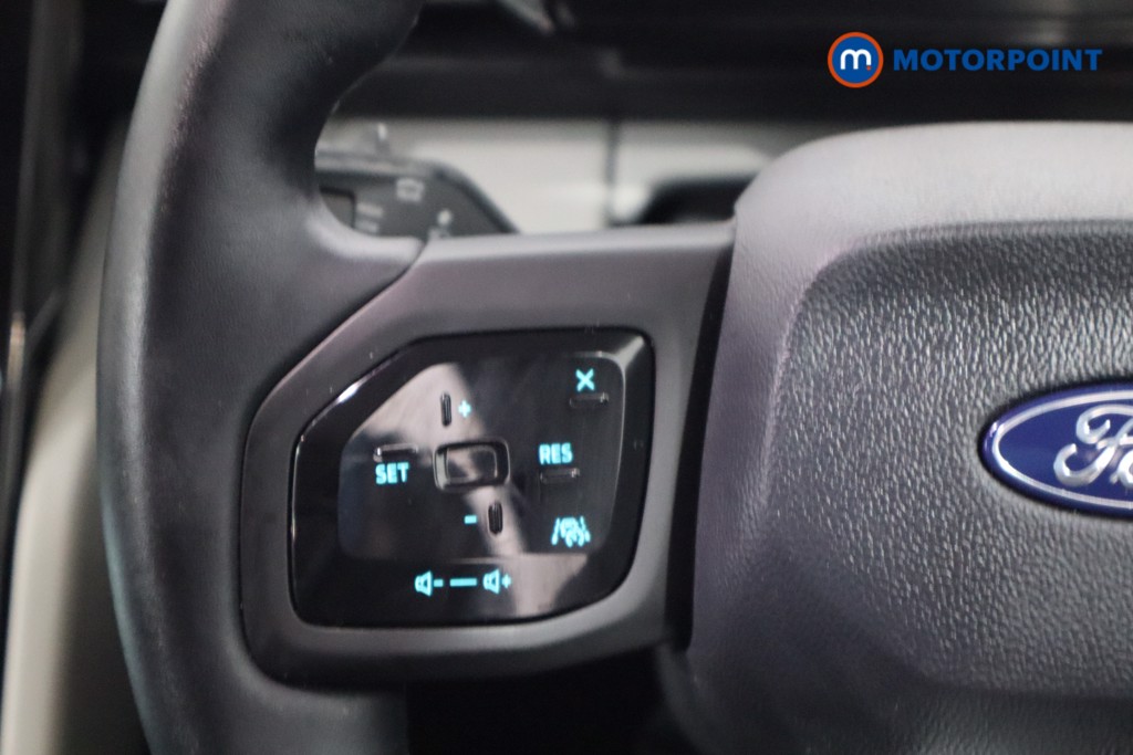 Ford Explorer Select Automatic Electric SUV - Stock Number (1606279) - 7th supplementary image