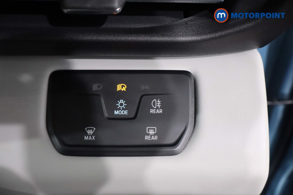 Ford Explorer Select Automatic Electric SUV - Stock Number (1606279) - 19th supplementary image