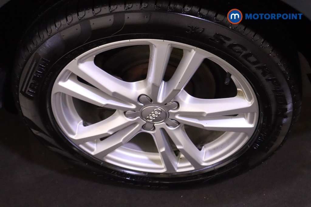 Audi Q3 S Line Edition Manual Petrol SUV - Stock Number (1606865) - 9th supplementary image