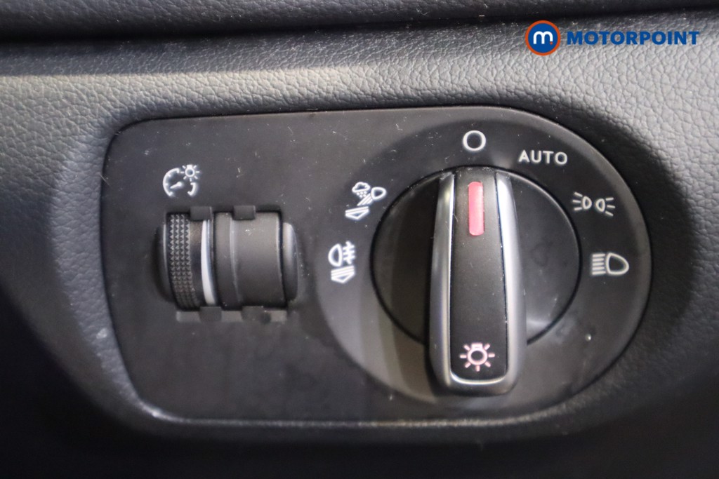 Audi Q3 S Line Edition Manual Petrol SUV - Stock Number (1606865) - 16th supplementary image