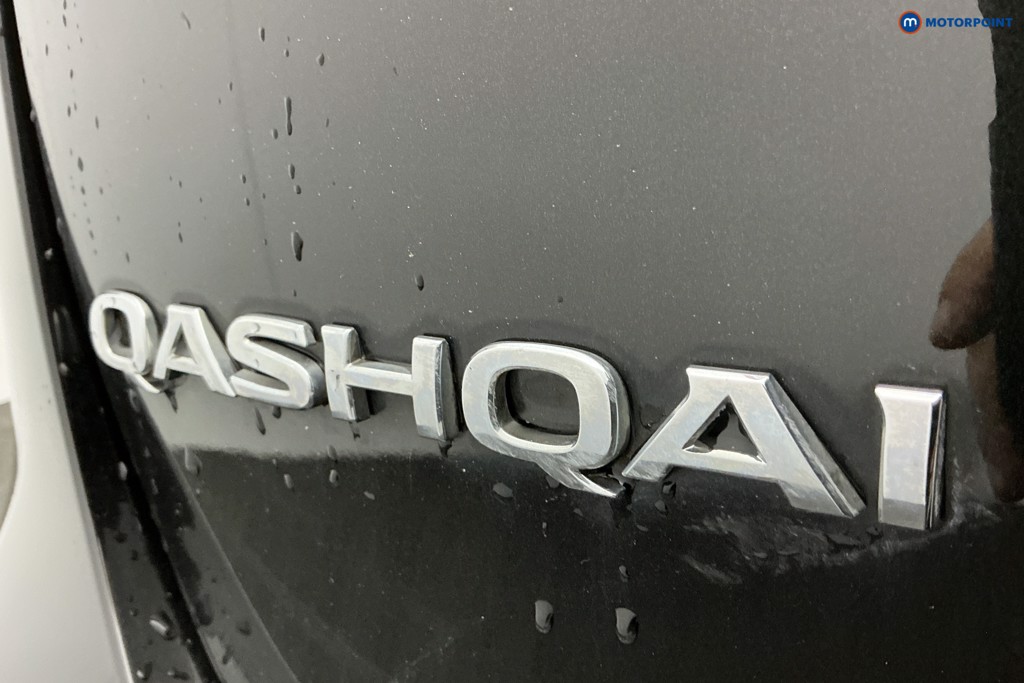 Nissan Qashqai N-Connecta Manual Diesel SUV - Stock Number (1607140) - 35th supplementary image