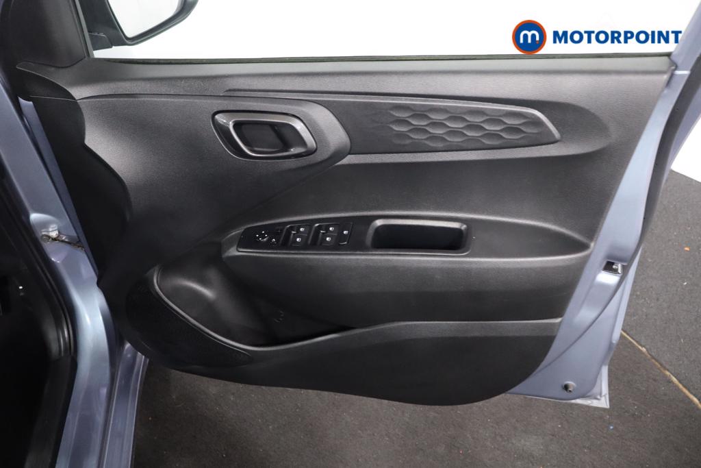 Hyundai I10 Premium Automatic Petrol Hatchback - Stock Number (1607574) - 9th supplementary image