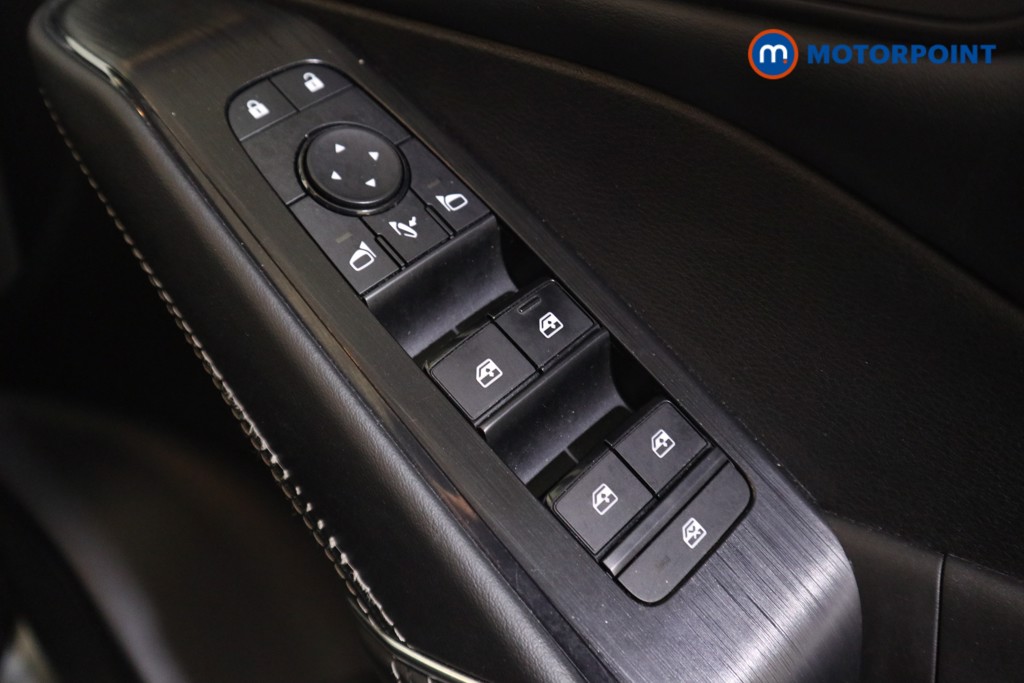 Nissan Qashqai N-Connecta Automatic Petrol SUV - Stock Number (1607590) - 15th supplementary image