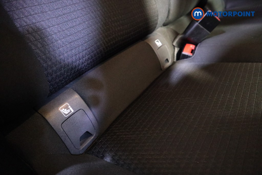 Nissan Qashqai N-Connecta Automatic Petrol SUV - Stock Number (1607590) - 18th supplementary image