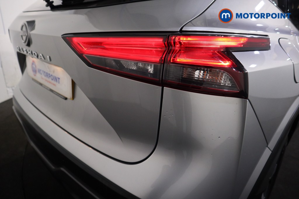 Nissan Qashqai N-Connecta Automatic Petrol SUV - Stock Number (1607590) - 29th supplementary image