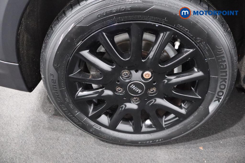 Mini Hatchback Cooper Classic Manual Petrol Hatchback - Stock Number (1607625) - 5th supplementary image