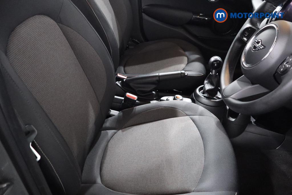 Mini Hatchback Cooper Classic Manual Petrol Hatchback - Stock Number (1607625) - 10th supplementary image