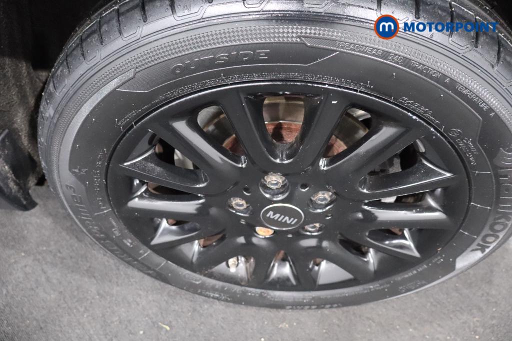 Mini Hatchback Cooper Classic Manual Petrol Hatchback - Stock Number (1607625) - 26th supplementary image