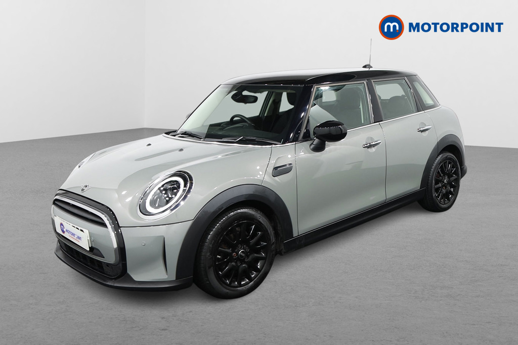 Mini Hatchback Cooper Classic Manual Petrol Hatchback - Stock Number (1607625) - Passenger side front corner