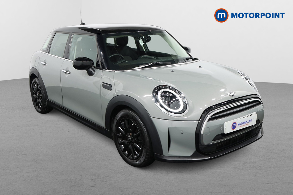 Mini Hatchback Cooper Classic Manual Petrol Hatchback - Stock Number (1607625) - Drivers side front corner