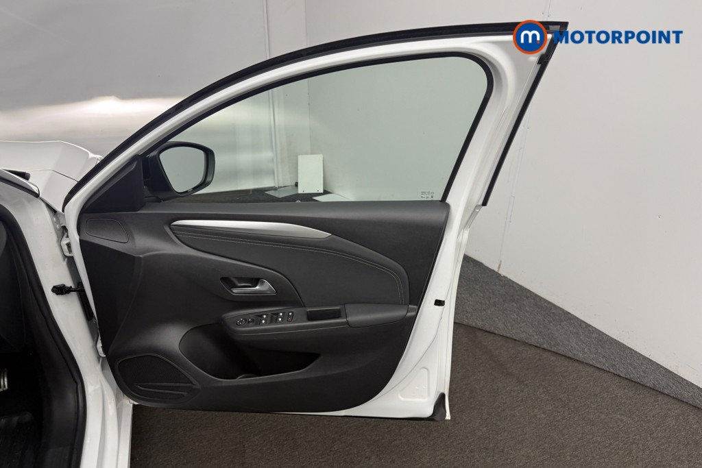 Vauxhall Corsa GS Manual Petrol Hatchback - Stock Number (1607904) - 17th supplementary image