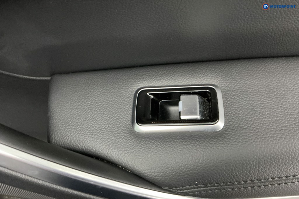 Jaguar F-Pace SE Automatic Diesel SUV - Stock Number (1608147) - 35th supplementary image