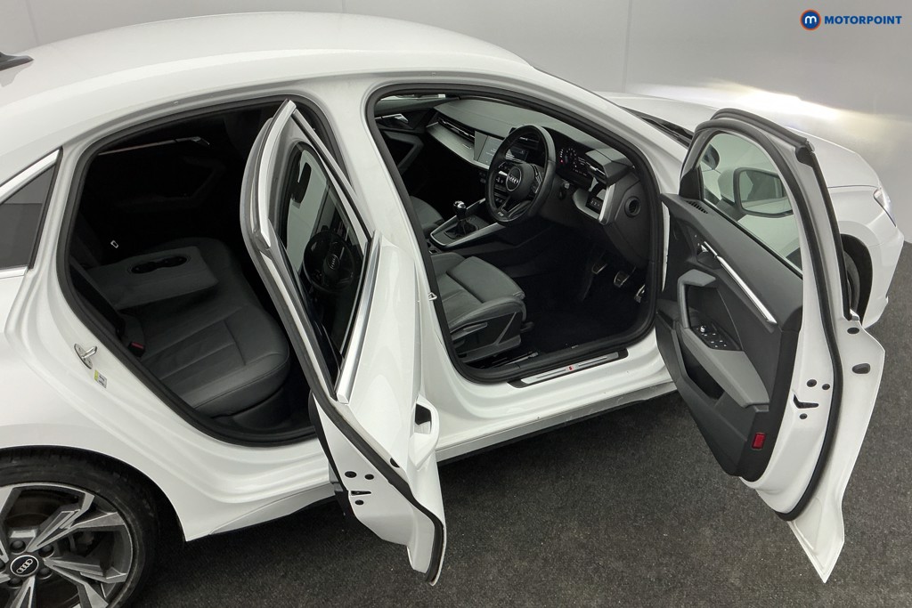 Audi A3 S Line Manual Petrol Saloon - Stock Number (1608169) - 6th supplementary image