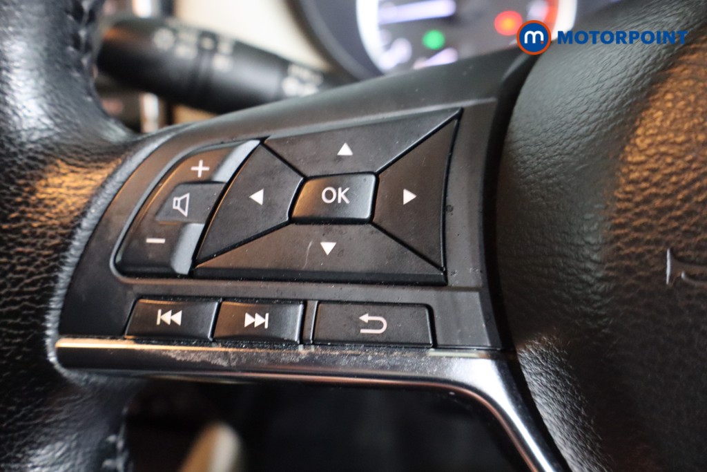 Nissan Micra N-Connecta Manual Petrol Hatchback - Stock Number (1608231) - 10th supplementary image