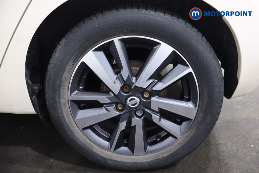 Nissan Micra N-Connecta Manual Petrol Hatchback - Stock Number (1608231) - 23rd supplementary image