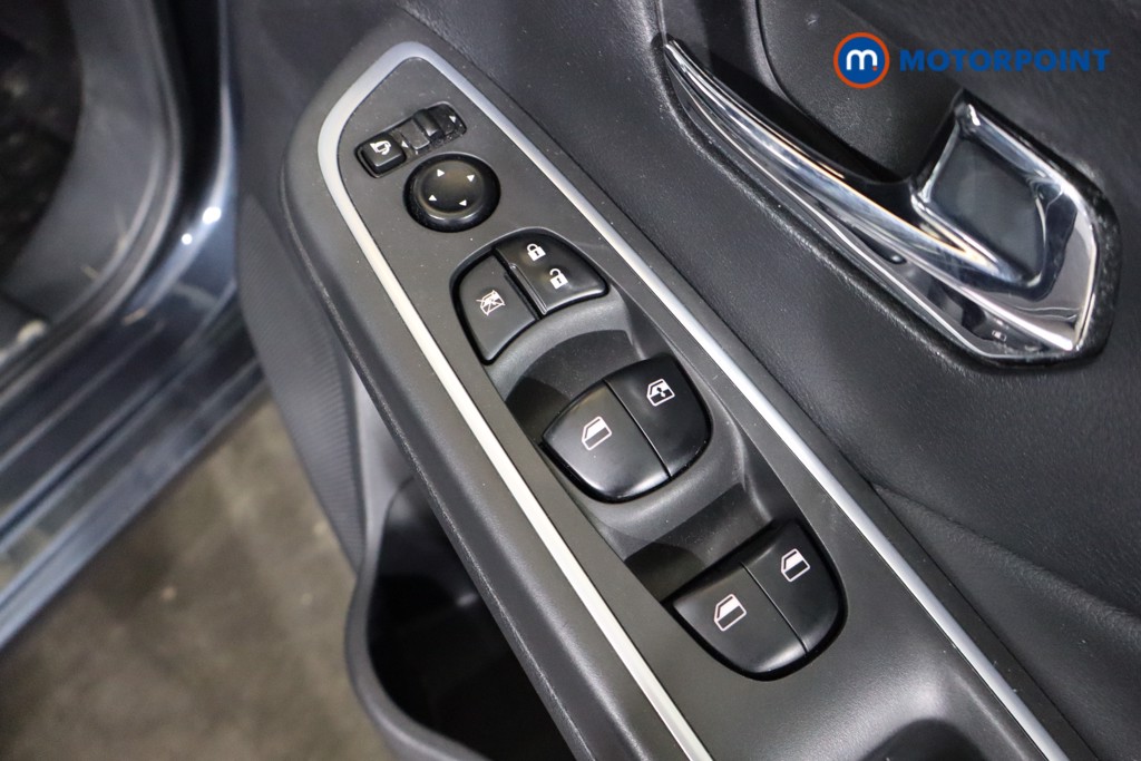 Nissan Micra N-Sport Manual Petrol Hatchback - Stock Number (1608240) - 17th supplementary image