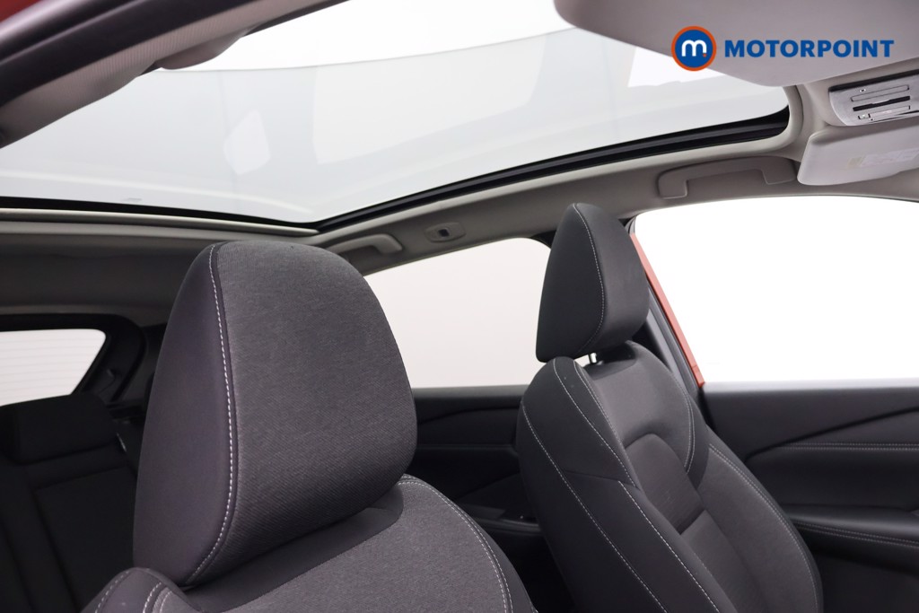 Nissan Qashqai N-Connecta Manual Petrol SUV - Stock Number (1608479) - 15th supplementary image