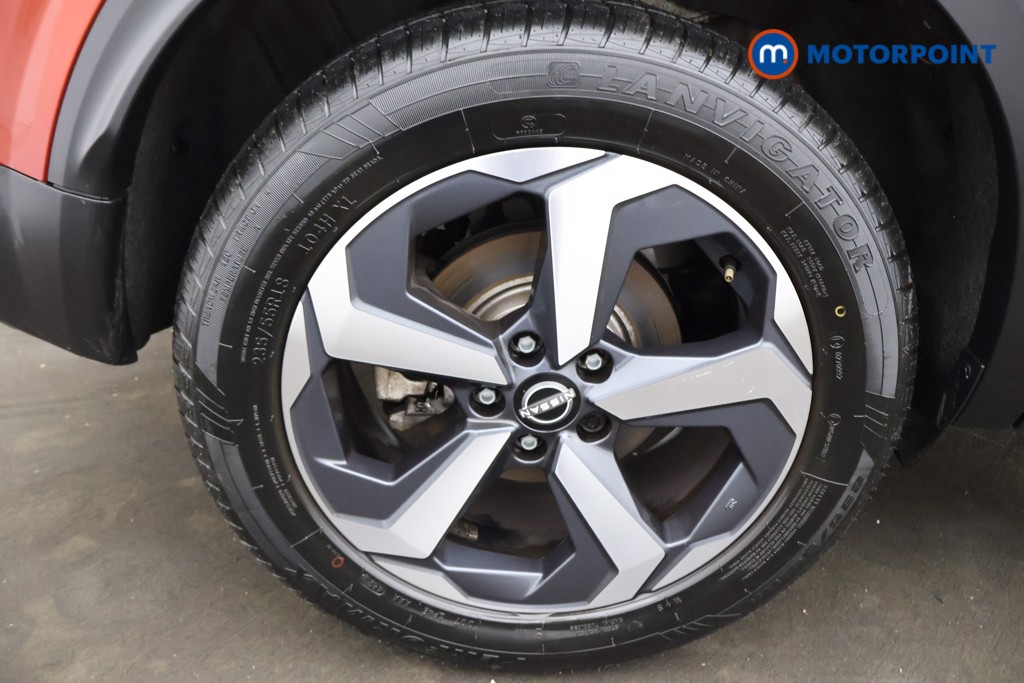Nissan Qashqai N-Connecta Manual Petrol SUV - Stock Number (1608479) - 22nd supplementary image
