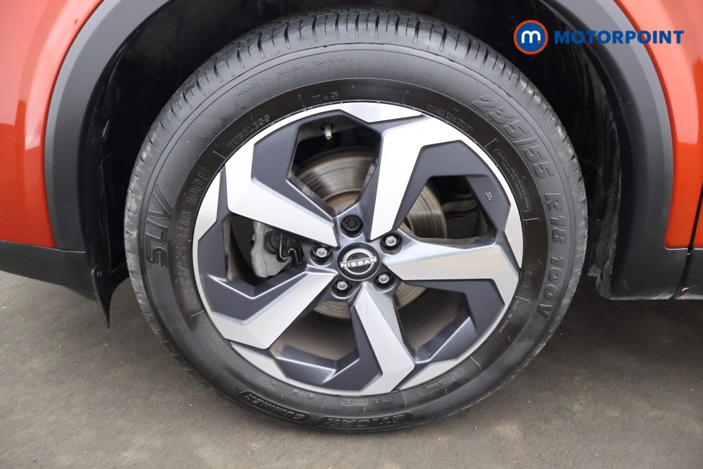 Nissan Qashqai N-Connecta Manual Petrol SUV - Stock Number (1608479) - 24th supplementary image