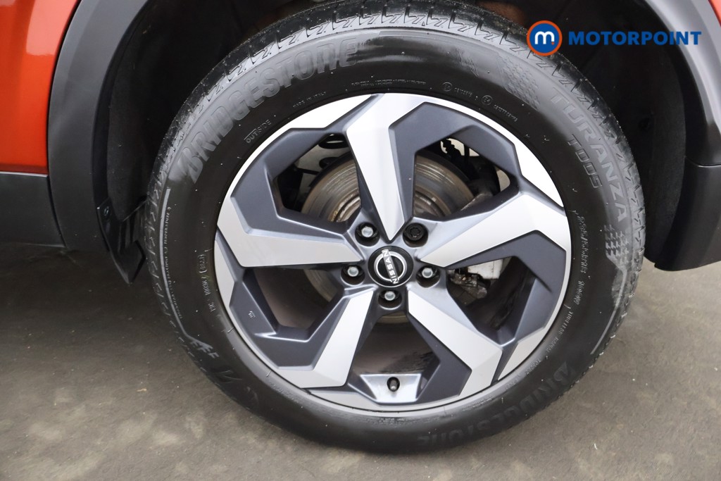 Nissan Qashqai N-Connecta Manual Petrol SUV - Stock Number (1608479) - 25th supplementary image