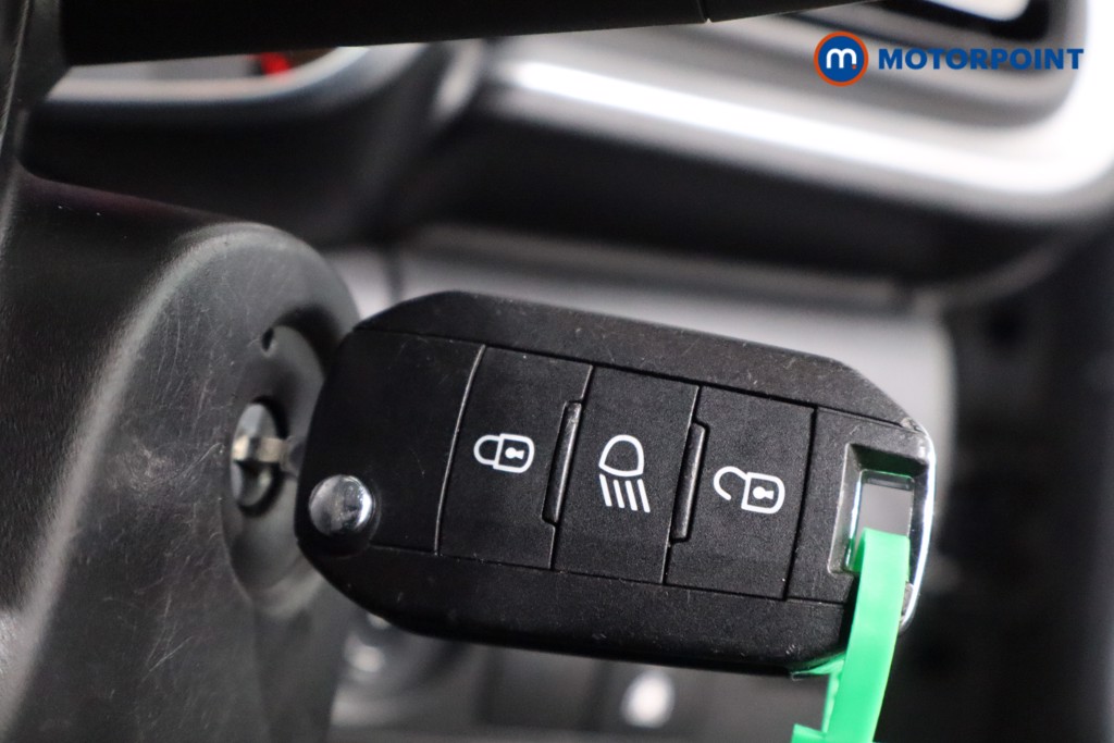 Citroen C3 Shine Plus Manual Petrol Hatchback - Stock Number (1608504) - 13th supplementary image