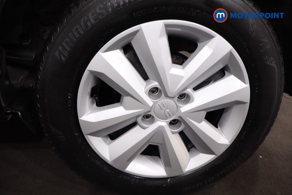 Dacia Sandero Expression Manual Petrol Hatchback - Stock Number (1608658) - 12th supplementary image