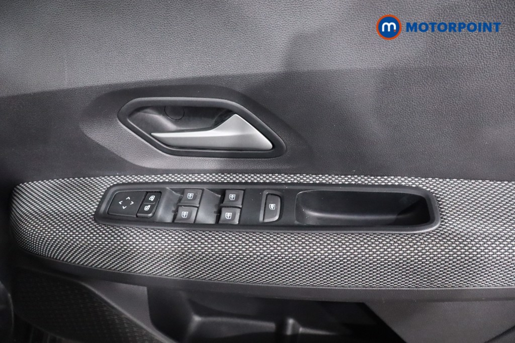 Dacia Sandero Expression Manual Petrol Hatchback - Stock Number (1608658) - 22nd supplementary image